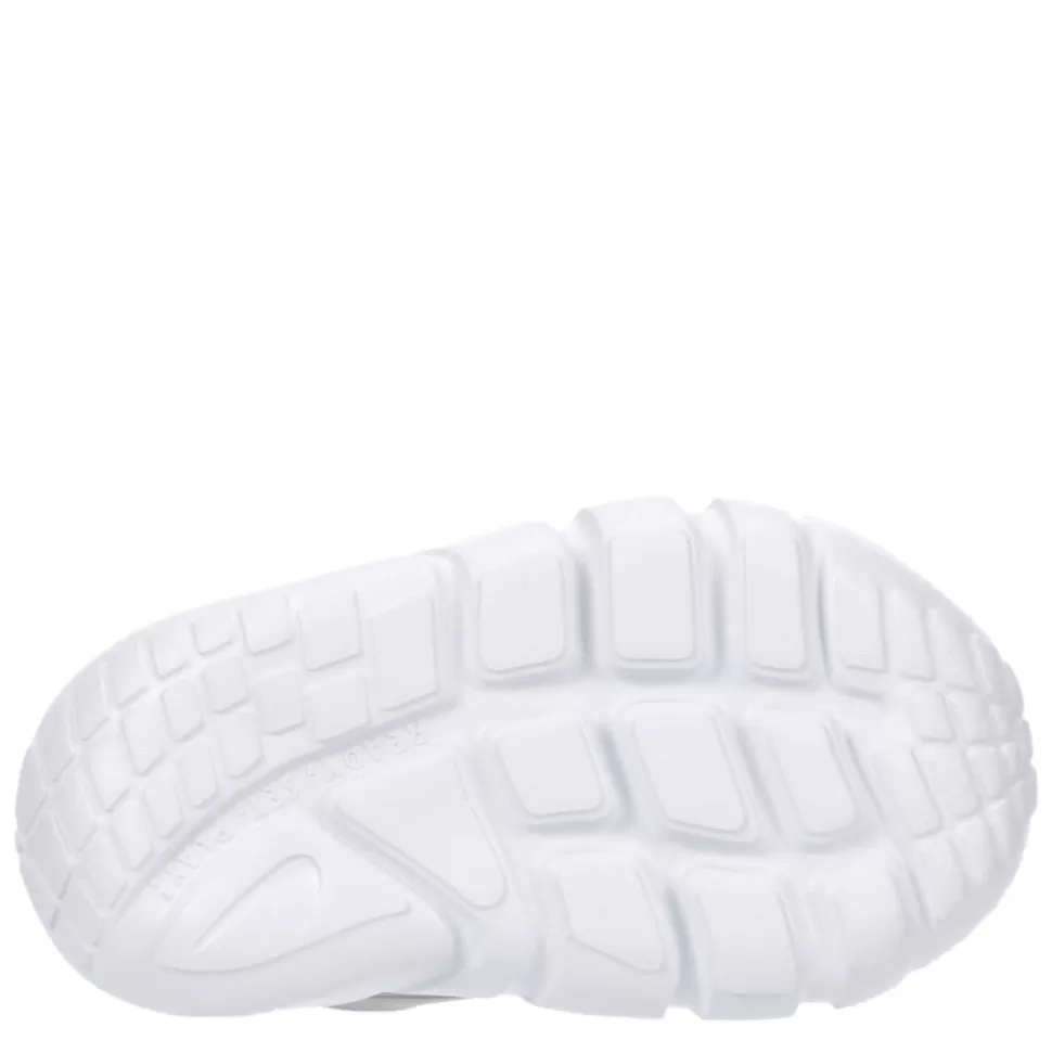 NIKE Athletic & Sneakers^ Boys Infant And Toddler Flex Runner Slip On Sneaker